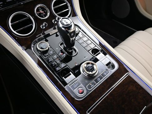 New 2026 Bentley Continental GTC image 22