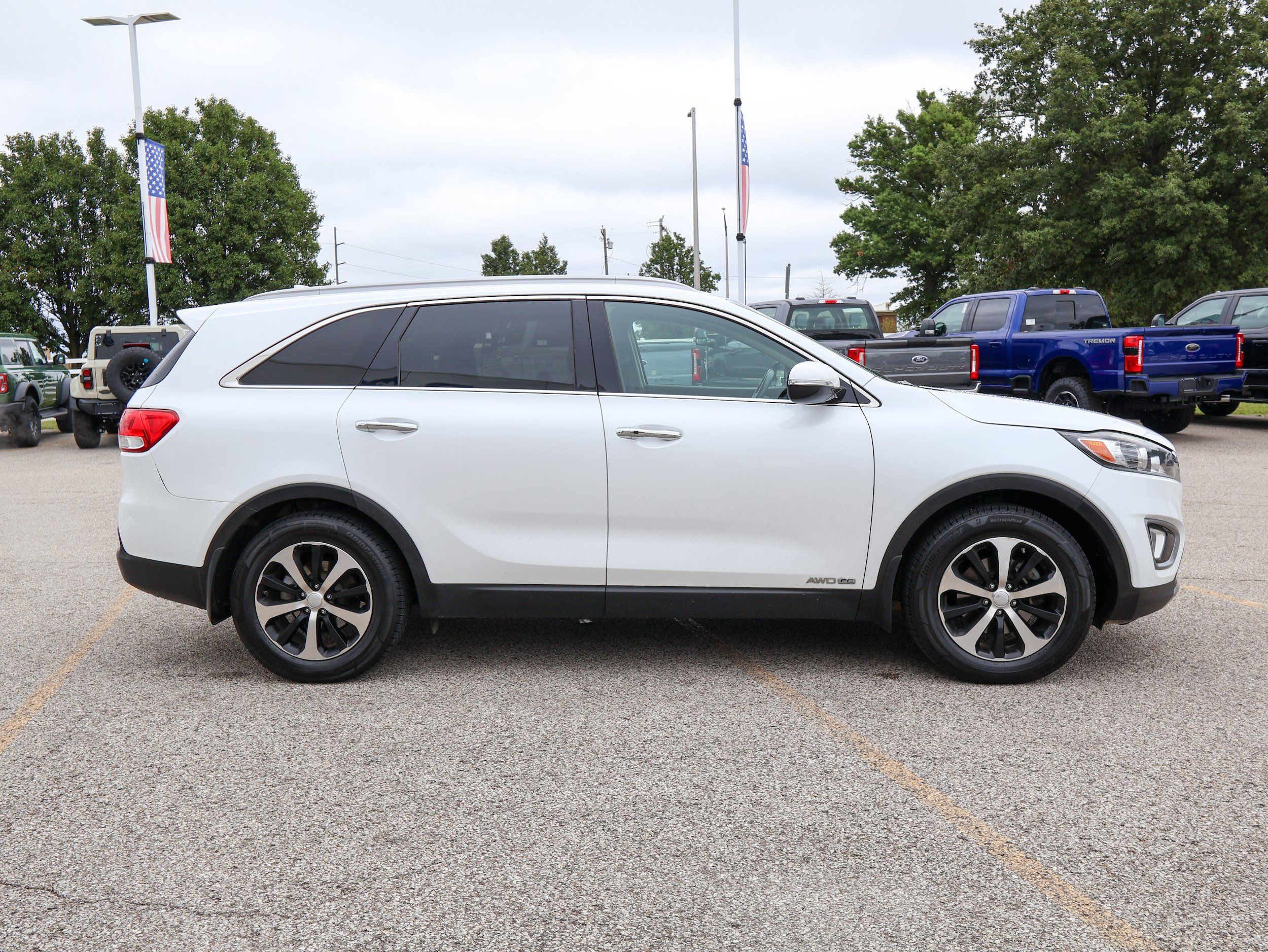 Used 2017 Kia Sorento EX AWD/4WD image 6