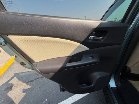 Used 2015 Honda CR-V EX image 19