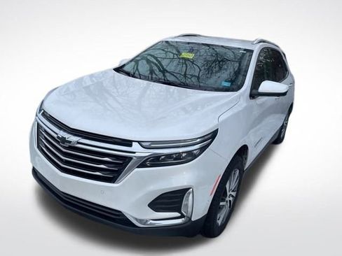 Used 2023 Chevrolet Equinox Premier image 5