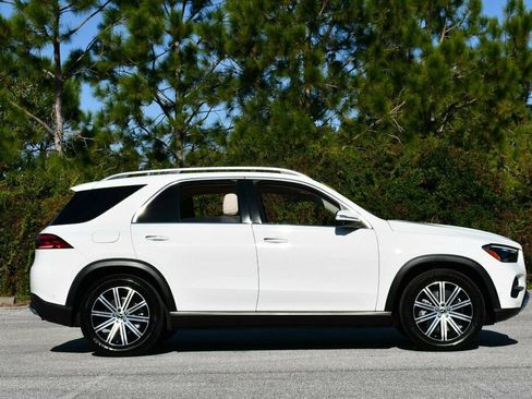 Used 2024 Mercedes-Benz GLE 450 4MATIC image 29