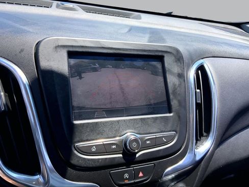 Used 2024 Chevrolet Equinox LT AWD/4WD image 26