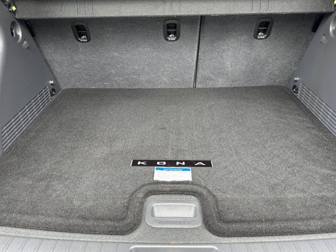 Used 2025 Hyundai Kona SEL AWD/4WD image 14