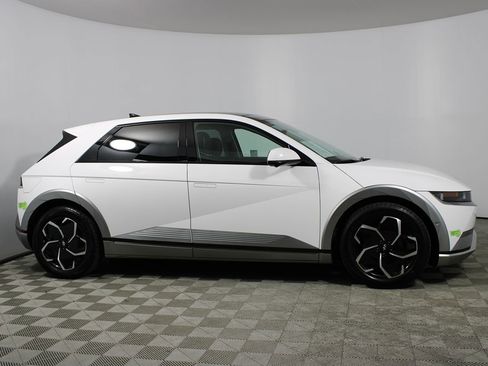 Used 2023 Hyundai Ioniq 5 Limited image 40