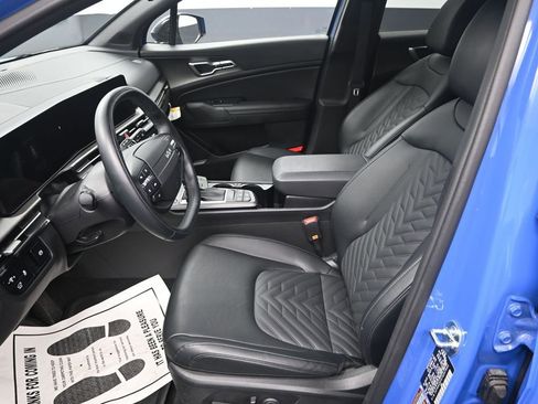 New 2026 Kia Sportage X-Line w/ X-Line Premium Package AWD/4WD image 14