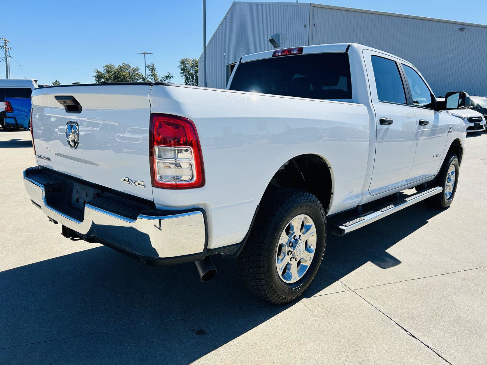 Used 2022 RAM 2500 Big Horn w/ Level A Equipment Group AWD/4WD image 33