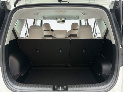 Used 2025 Kia Soul LX w/ LX Technology Package image 18