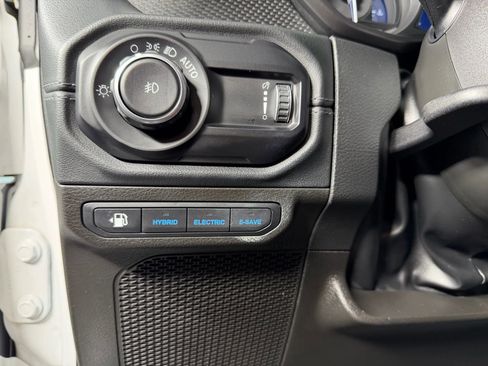 Used 2024 Jeep Wrangler Unlimited Rubicon 4xe image 27