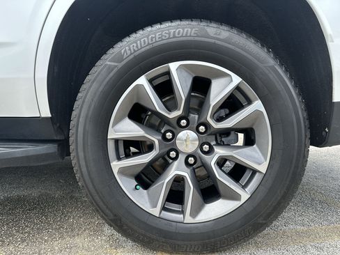 Used 2021 Chevrolet Tahoe LT w/ LT Signature Plus Package RWD image 19