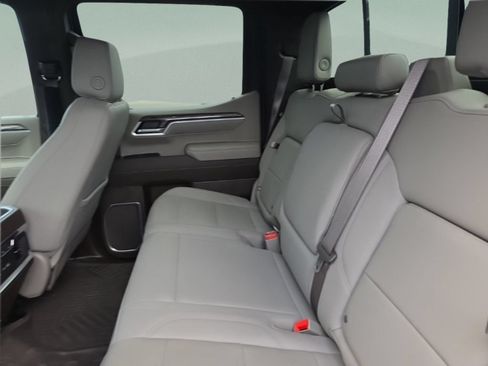 Used 2024 Chevrolet Silverado 1500 LTZ AWD/4WD image 23