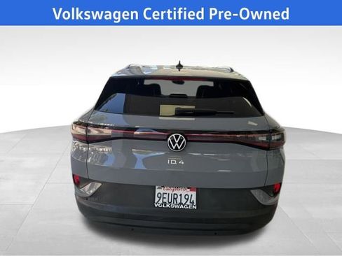 Certified 2022 Volkswagen ID.4 Pro S image 5