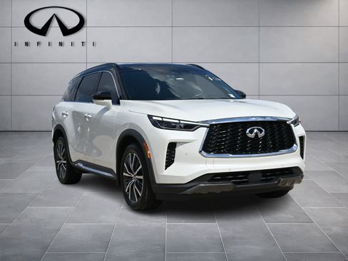Certified 2023 INFINITI QX60 Autograph w/ Cargo Package FWD image 3