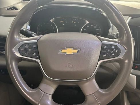 Used 2020 Chevrolet Traverse Premier image 26