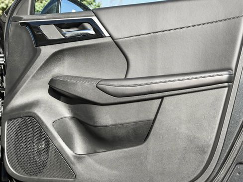 New 2025 Mitsubishi Outlander SE image 10