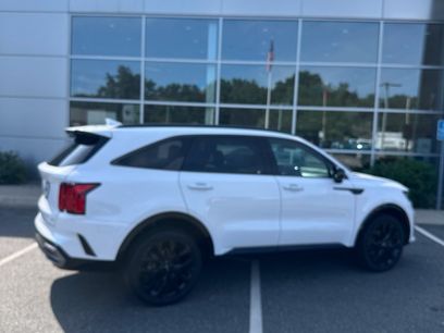 Used 2023 Kia Sorento SX