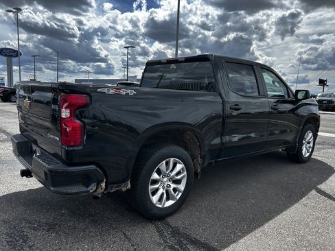 Used 2024 Chevrolet Silverado 1500 Custom AWD/4WD image 5