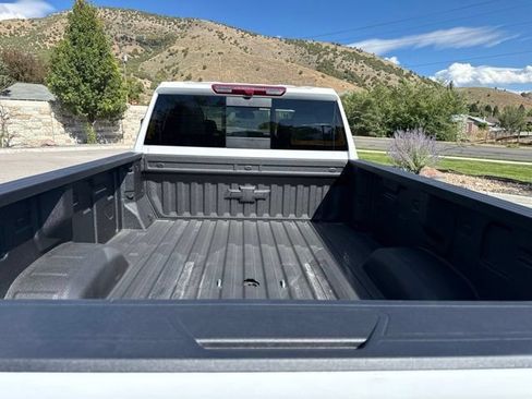 Used 2026 Chevrolet Silverado 3500 LT w/ All Star Edition AWD/4WD image 9