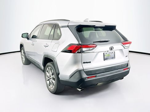 Used 2023 Toyota RAV4 XLE Premium FWD image 5