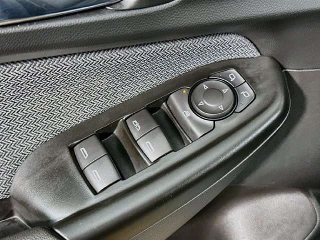 Used 2021 Chevrolet TrailBlazer LT w/ Convenience Package FWD image 23