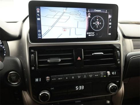 Used 2022 Lexus GX 460 Premium image 38