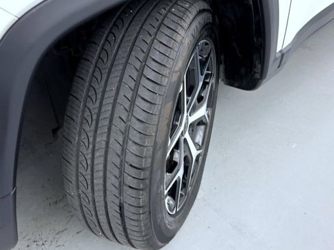Used 2025 Jeep Compass Limited AWD/4WD image 24