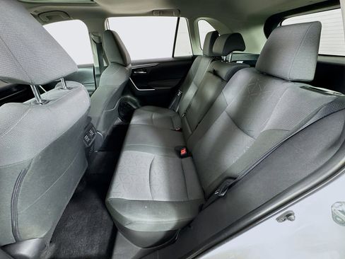 Certified 2025 Toyota RAV4 XLE w/ Convenience Package AWD/4WD image 18