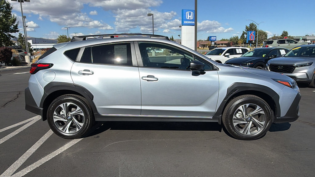 Certified 2026 Subaru Crosstrek 2.5i Premium AWD/4WD image 2