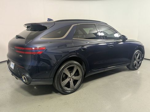 Used 2023 Genesis GV70 2.5T w/ Sport Prestige Package AWD/4WD image 7