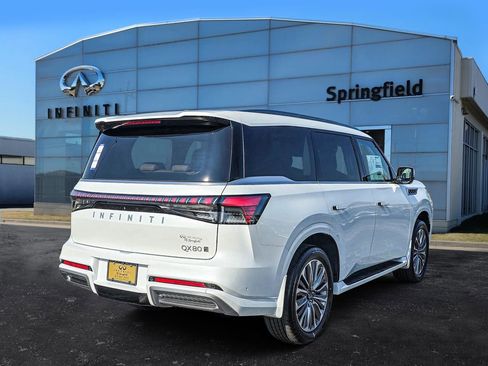 New 2026 INFINITI QX80 Luxe w/ Cargo Package AWD/4WD image 6