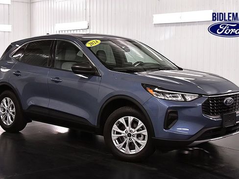 Used 2024 Ford Escape Active AWD/4WD image 1