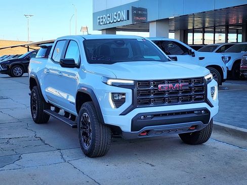 New 2026 GMC Canyon AT4 image 2