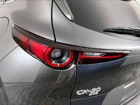 Used 2021 MAZDA CX-30 AWD 2.5 S w/ Premium Package image 21