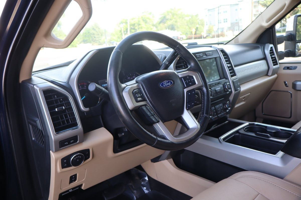 Used 2018 Ford F250 Lariat w/ Chrome Package AWD/4WD image 15