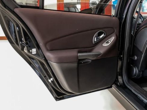 Used 2006 Chevrolet Malibu SS image 35