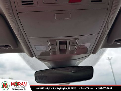 Certified 2023 Volkswagen Jetta SE w/ Panoramic Sunroof Package FWD image 26