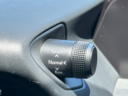 Used 2019 Lexus UX 200 w/ Accessory Package 2 FWD image 44