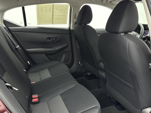 Used 2025 Nissan Sentra SV image 31