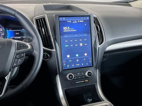 Used 2023 Ford Edge SEL w/ Convenience Package AWD/4WD image 5