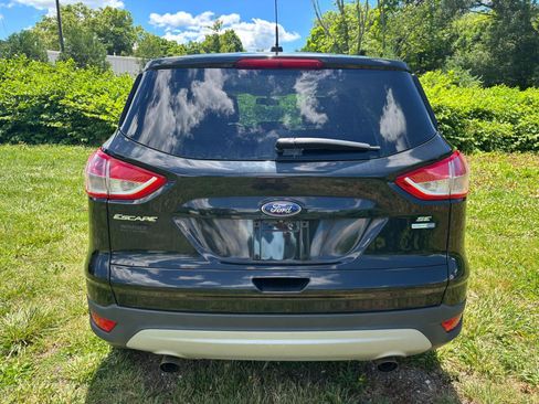 Used 2014 Ford Escape SE AWD/4WD image 6