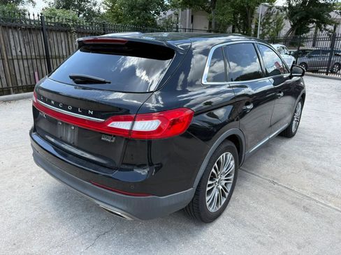 Used 2016 Lincoln MKX Reserve w/ Climate Package FWD image 15