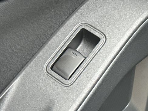 New 2026 Nissan Frontier SV AWD/4WD image 31