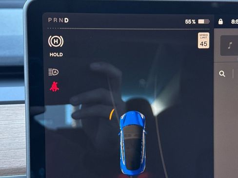 Used 2018 Tesla Model 3 Long Range image 23