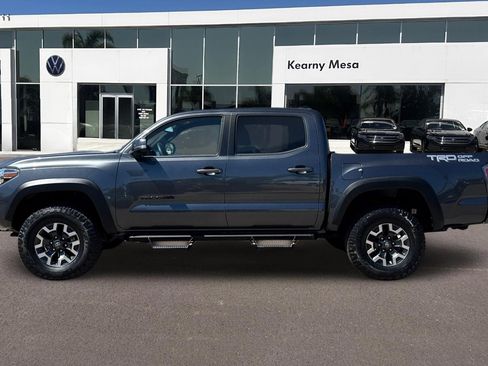 Used 2021 Toyota Tacoma TRD Off-Road image 7