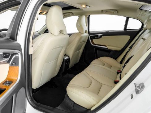 Used 2016 Volvo S60 T5 Premier w/ Climate Package AWD/4WD image 38