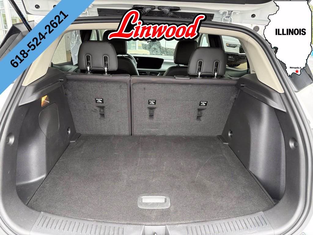 Used 2024 Buick Encore GX Preferred w/ Advanced Technology Package FWD image 11