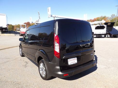 Used 2022 Ford Transit Connect XL image 5