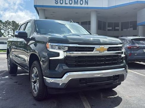 Used 2026 Chevrolet Silverado 1500 LT AWD/4WD image 1