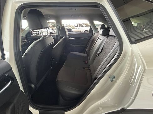 Used 2026 Kia Seltos S FWD image 46