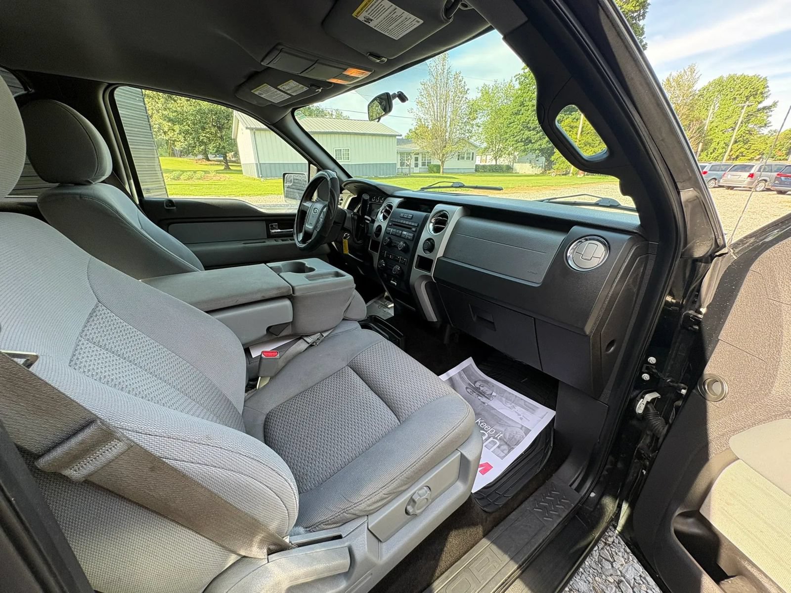 Used 2014 Ford F150 XLT RWD image 11
