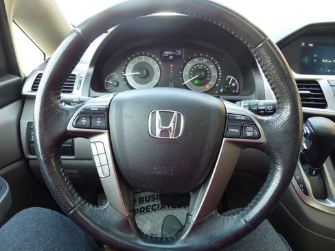 Used 2017 Honda Odyssey EX-L image 25